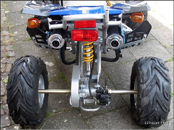 quad-carbone-110cc-non-homologue.jpg